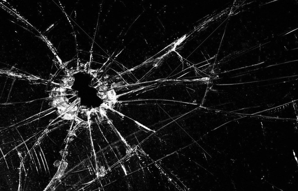 Разбитый экран на рабочий стол