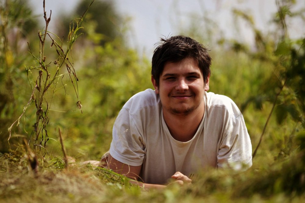 Мужская фотосессия на природе