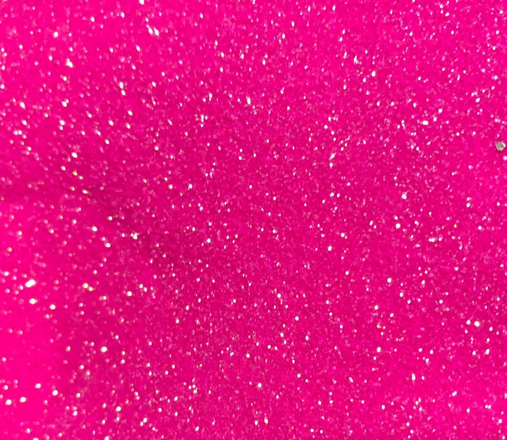 Ярко розовый