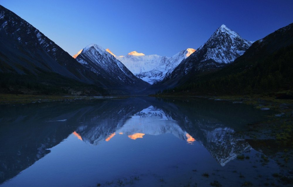 Гора Белуха Алтай