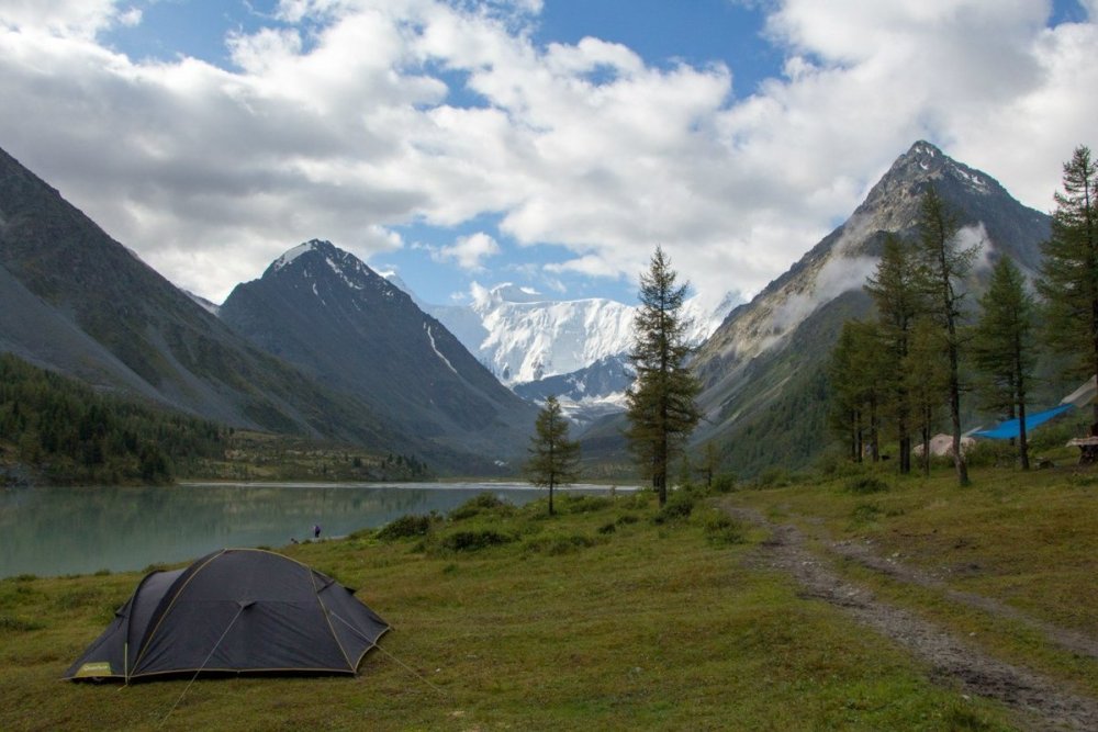 Гора Белуха три вершины