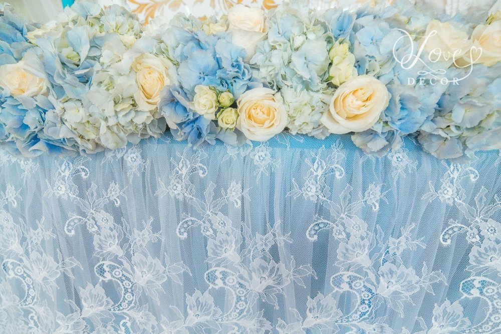 Свадебный фон в голубых тонах