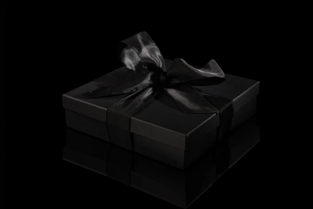 Черный подарок