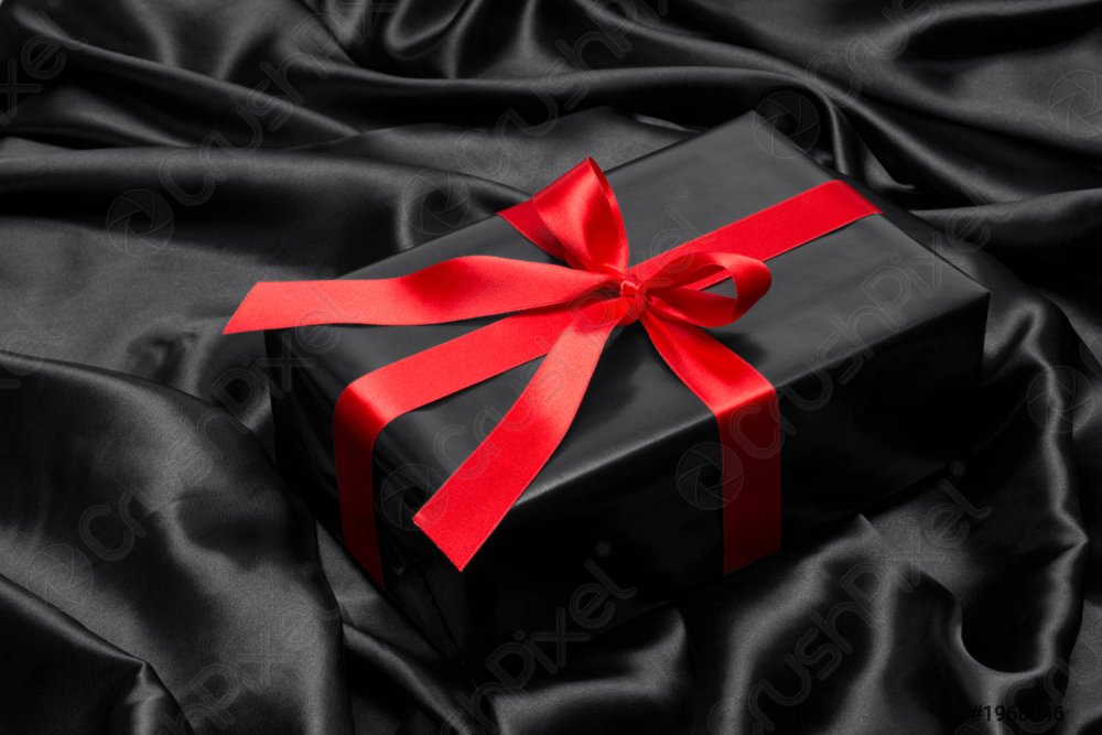 Черная с красным подарочная коробка