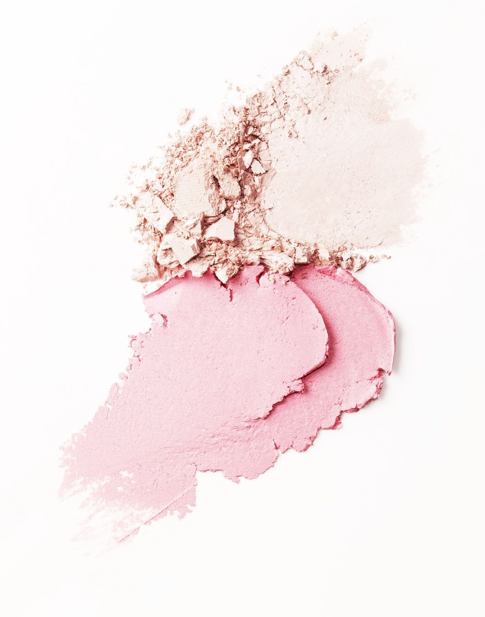 Розовые мазки краски