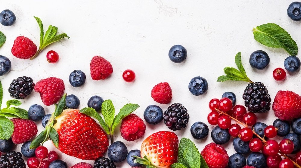 Рассыпанные ягоды