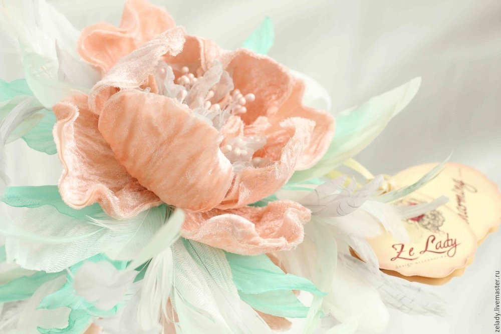 Розовый мрамор