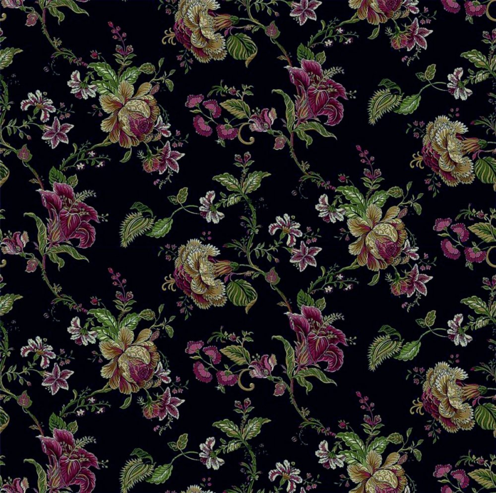 Цветочный принт на черном фоне