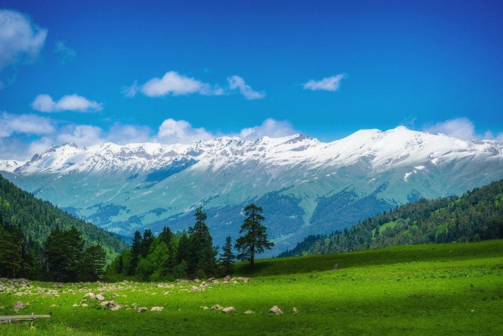 Карачаево-Черкесия горы Архыз