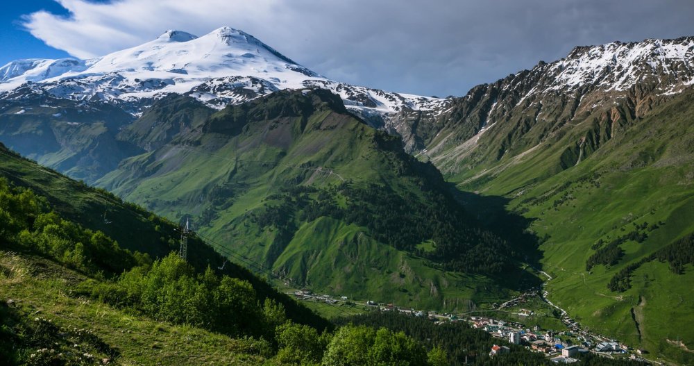 Кавказские горы гора Эльбрус