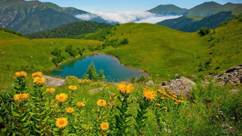 Горы Архыз озеро любви