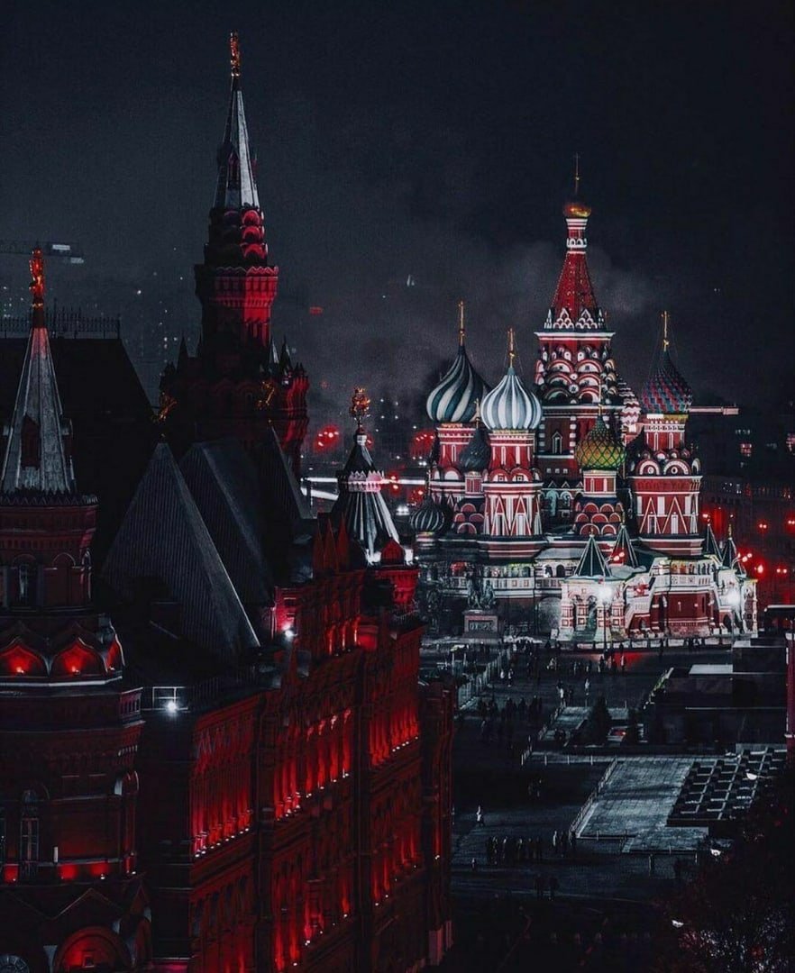 Собор Василия Блаженного метро 2033