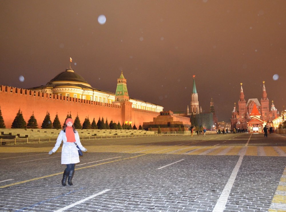 Силуэт Москвы разноцветный