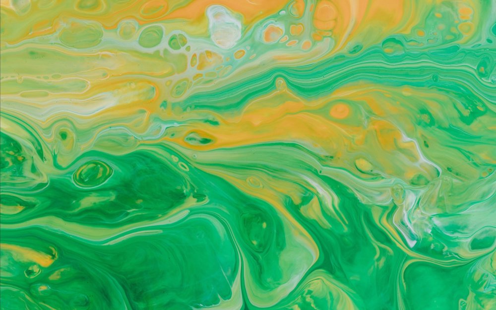 Зеленый с разводами