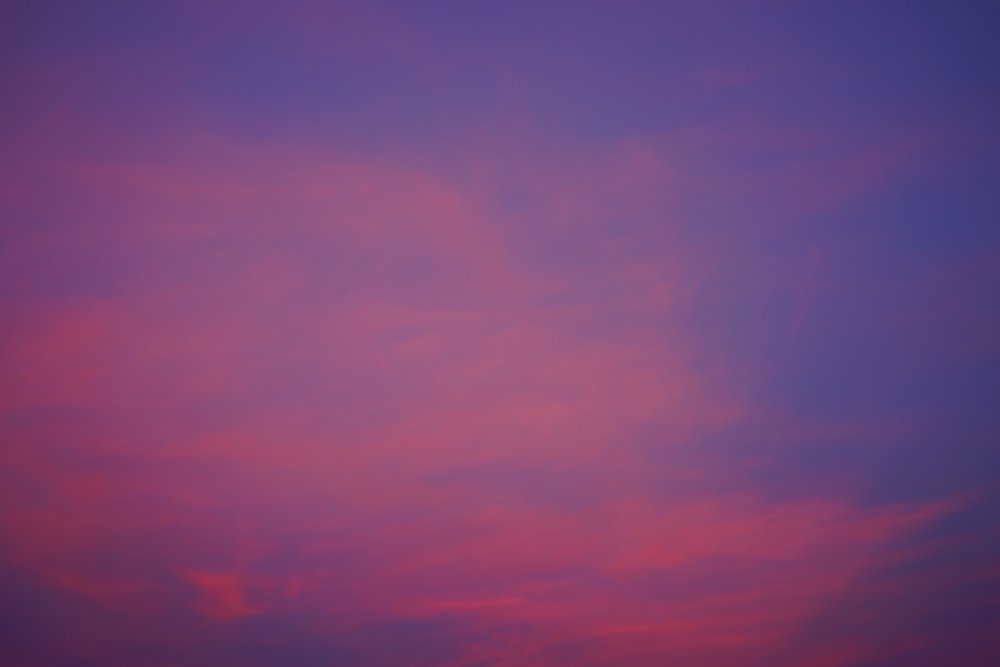 Красные облака