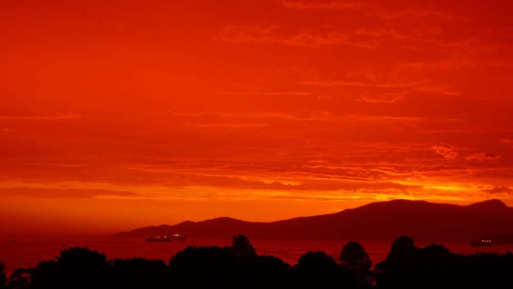 Красное небо