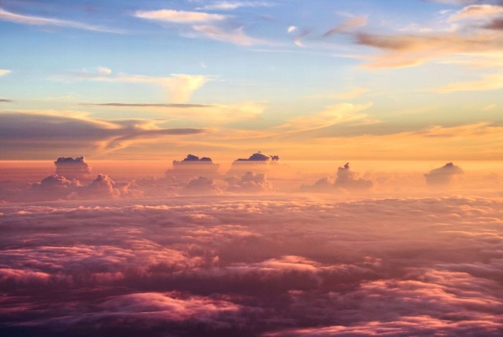 Красивый вид с вершины горы