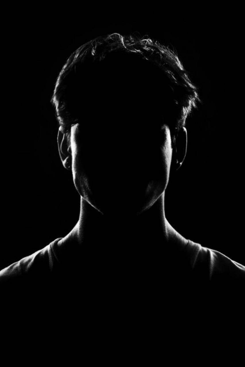 Силуэт лица мужчины