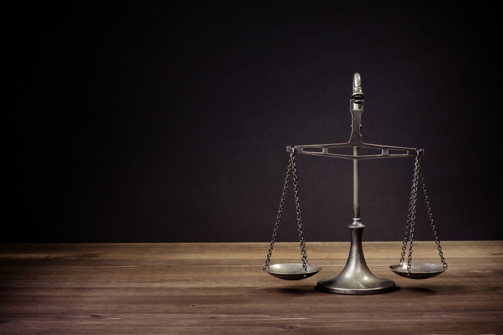 Весы правосудия