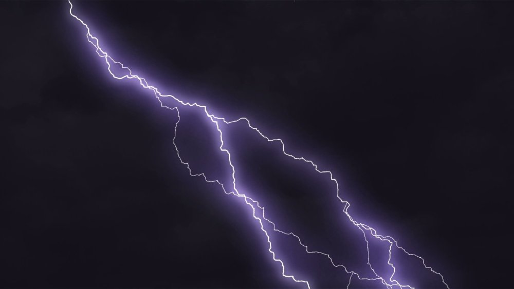 Молния футаж