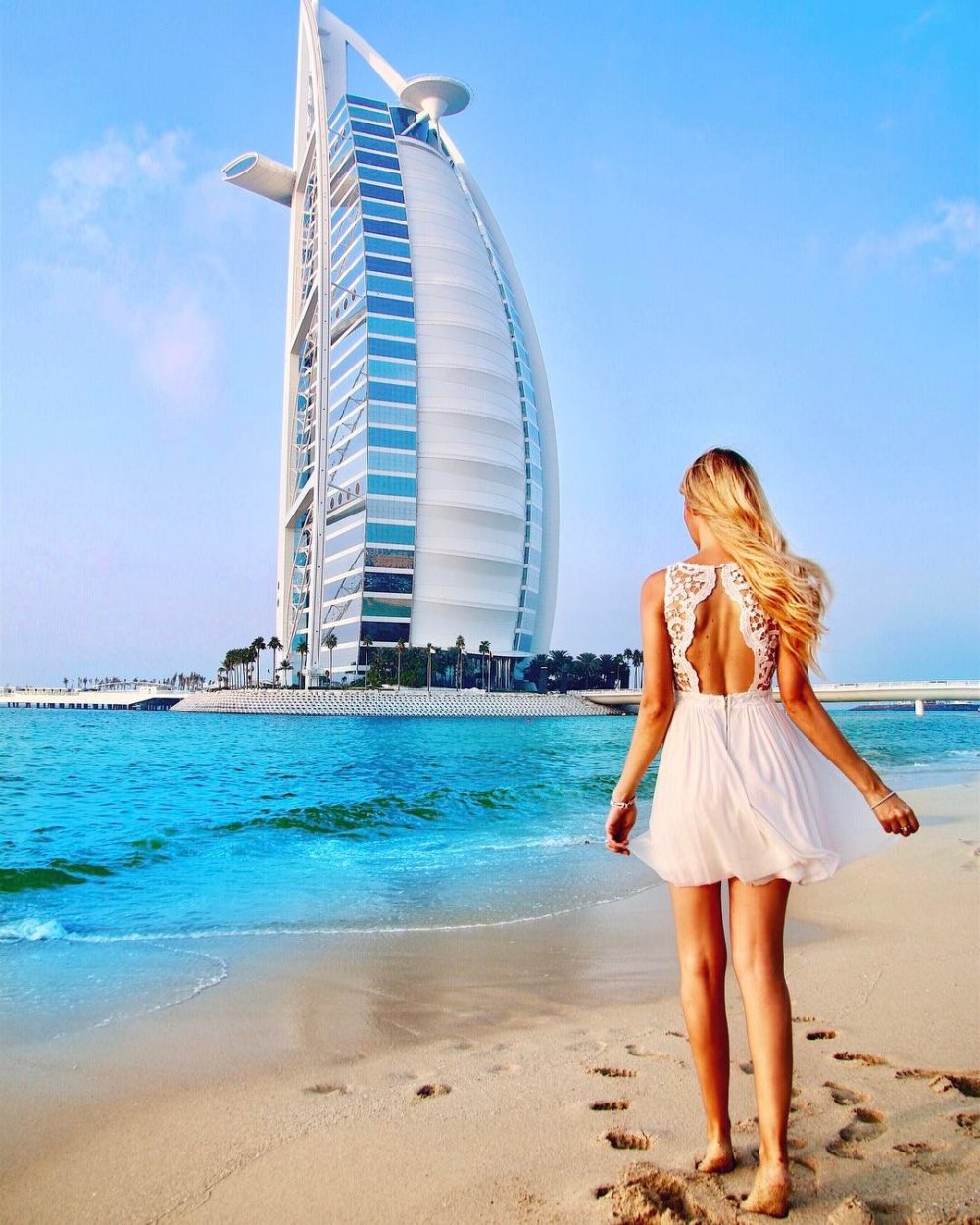 Девушки в Дубае