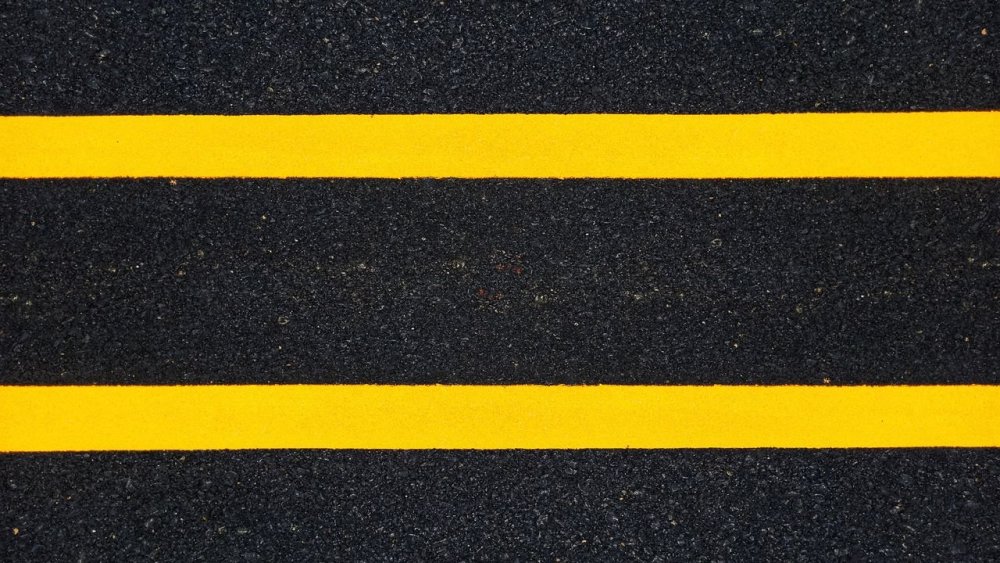 Желтая полоса