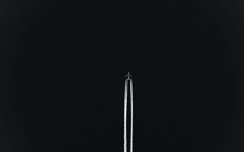 Черный Минимализм