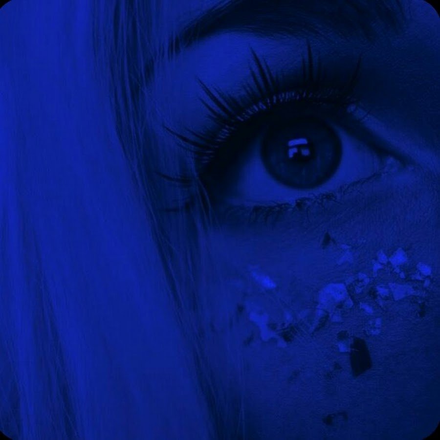 Темные глаза