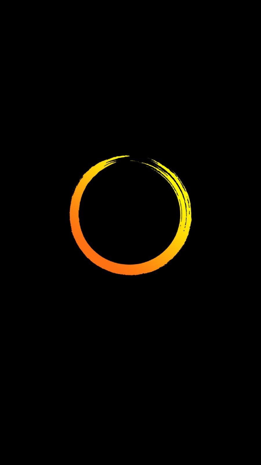 Желтый круг на темном фоне