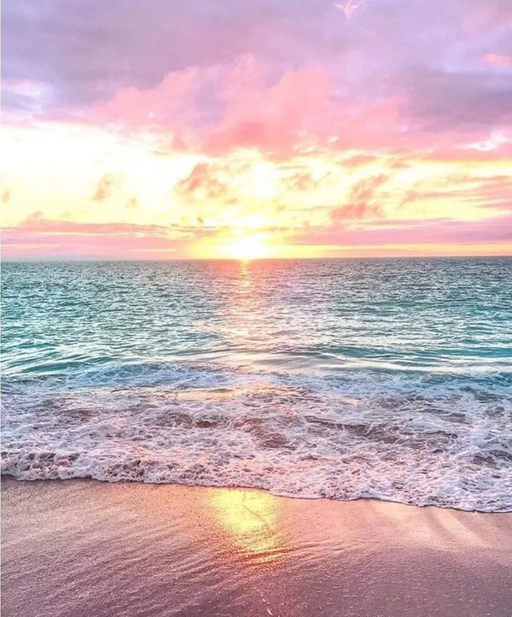 Рассвет на море