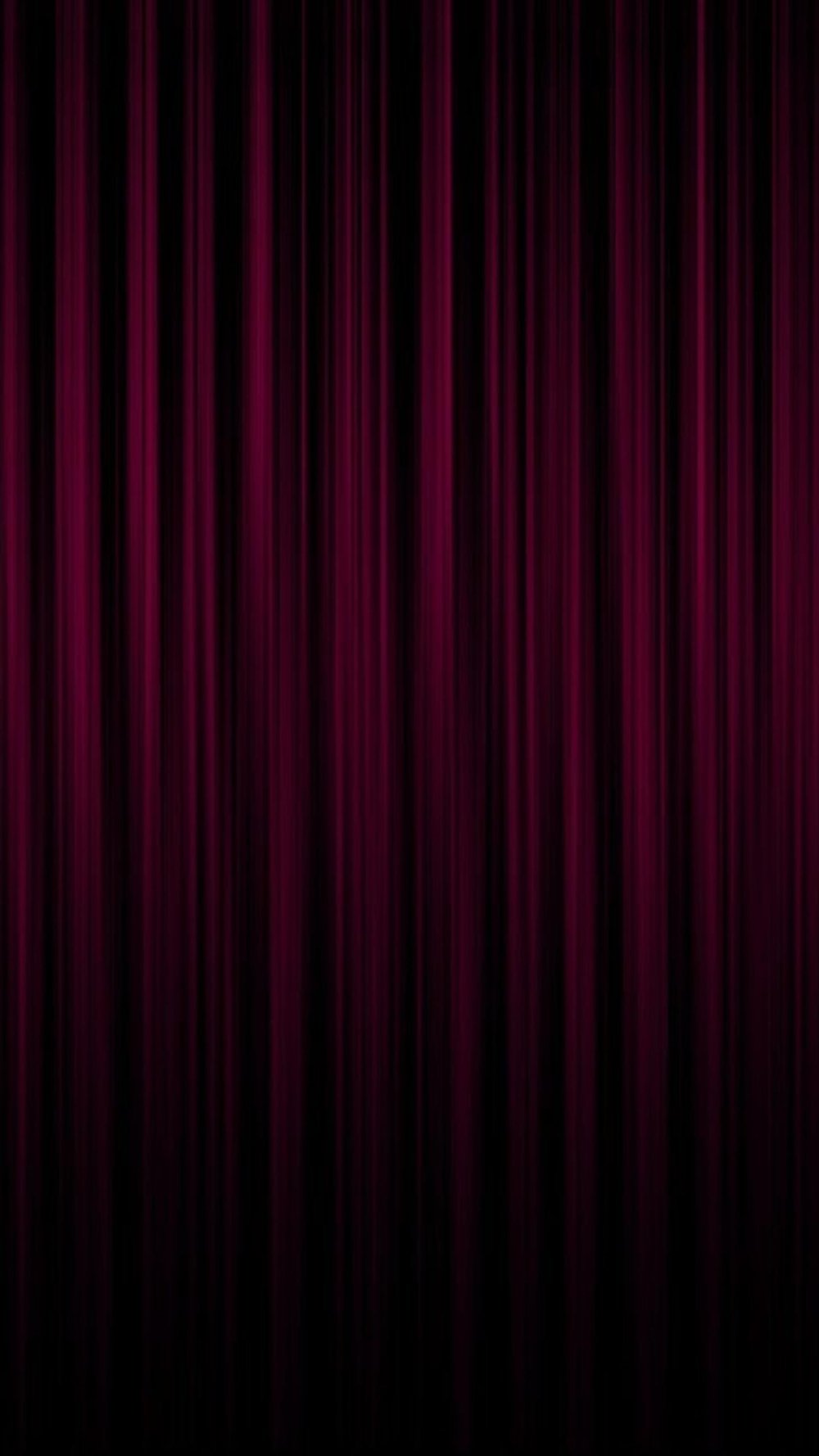 Бордовый темный