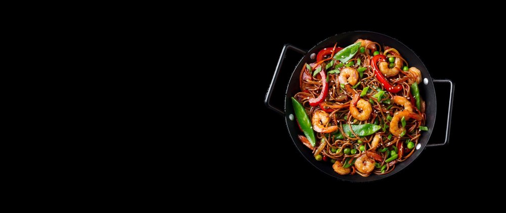 Блюда на черном фоне