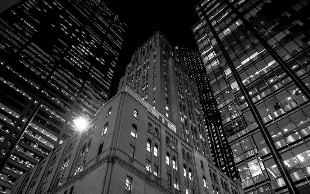 Серые здания