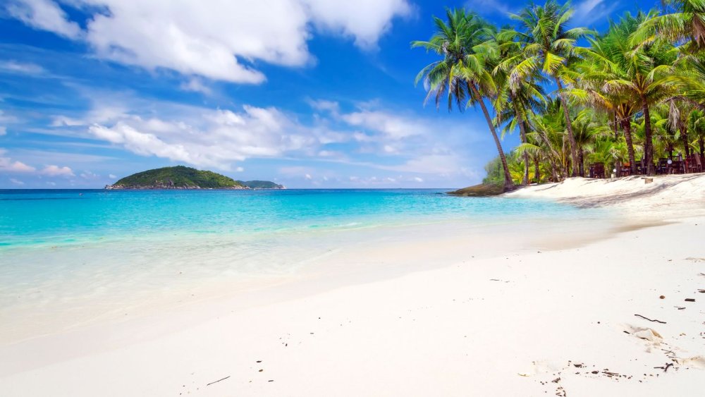 Баунти остров Таиланд