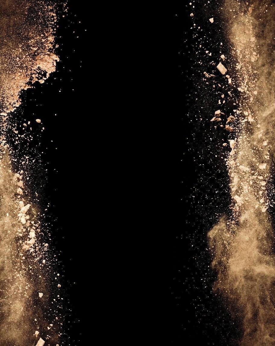 Фон для Инстаграм черный с золотом