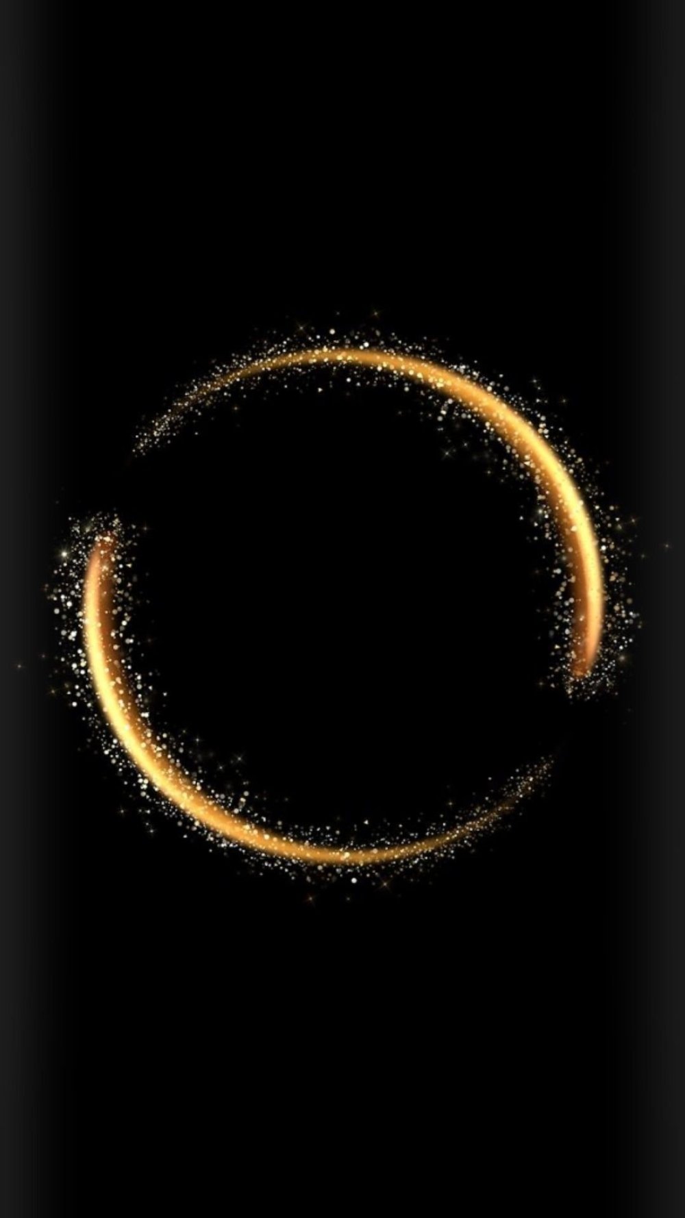 Золотой круг на черном фоне