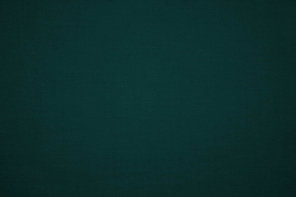 Тёмно-зелёный цвет