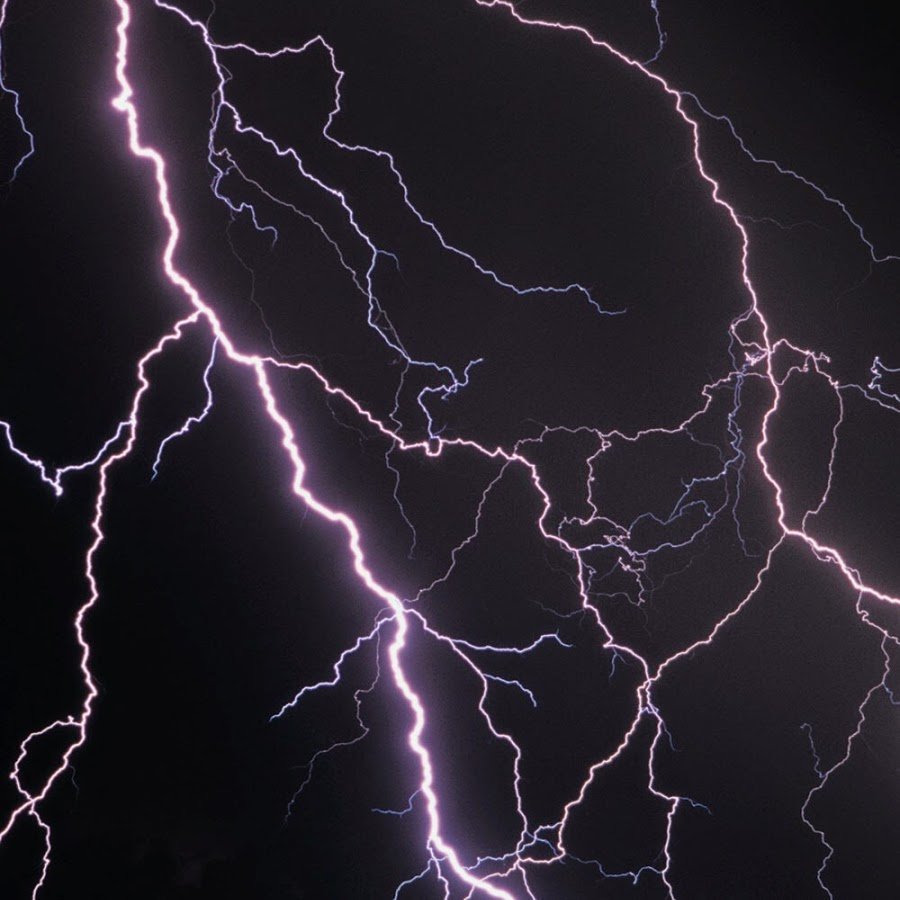 Фиолетовый неон молния