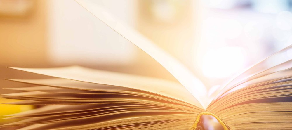 Фон для презентации по литературе