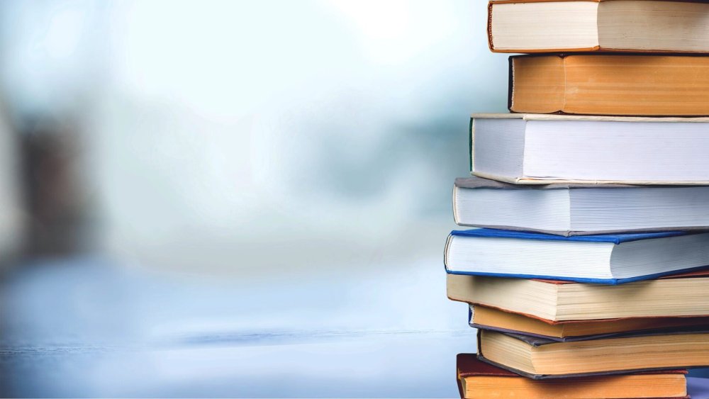 Книги на Светлом фоне