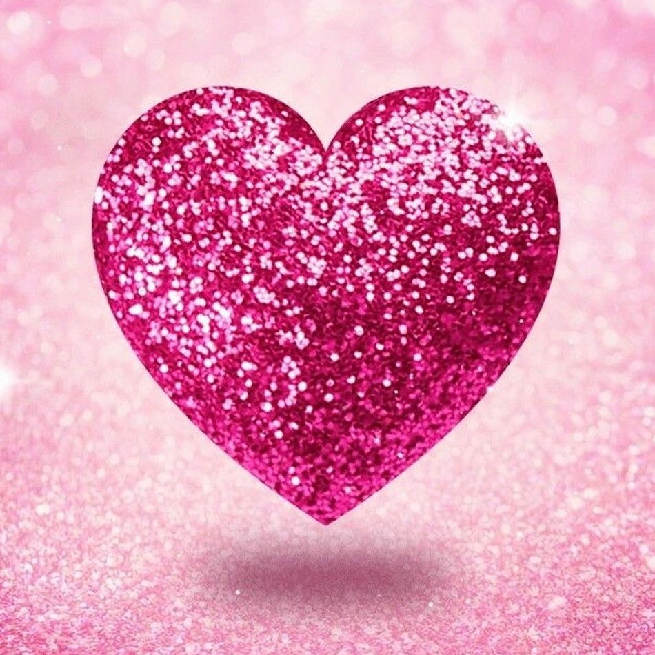 Розовое сердце с блестками