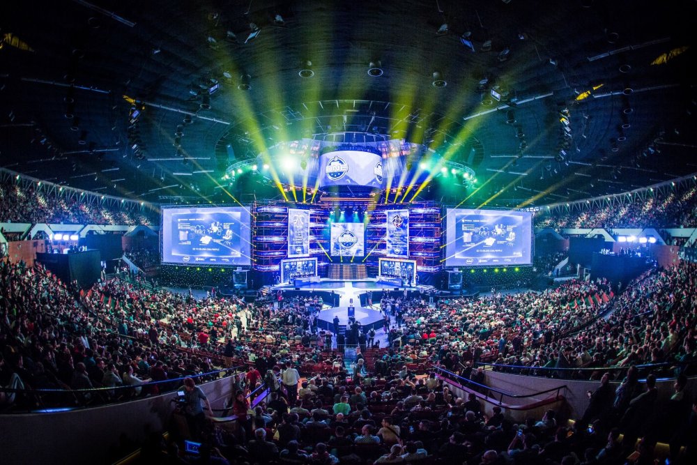 Катовице стадион киберспорт