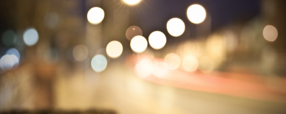 Блики на окне