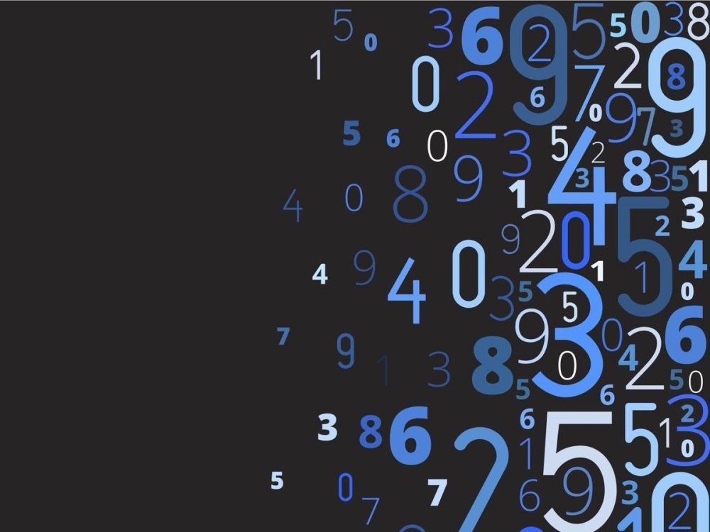 Цифры на темном фоне