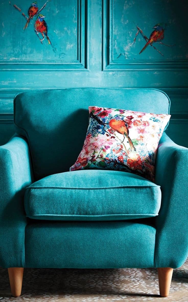 Диван бирюзового цвета