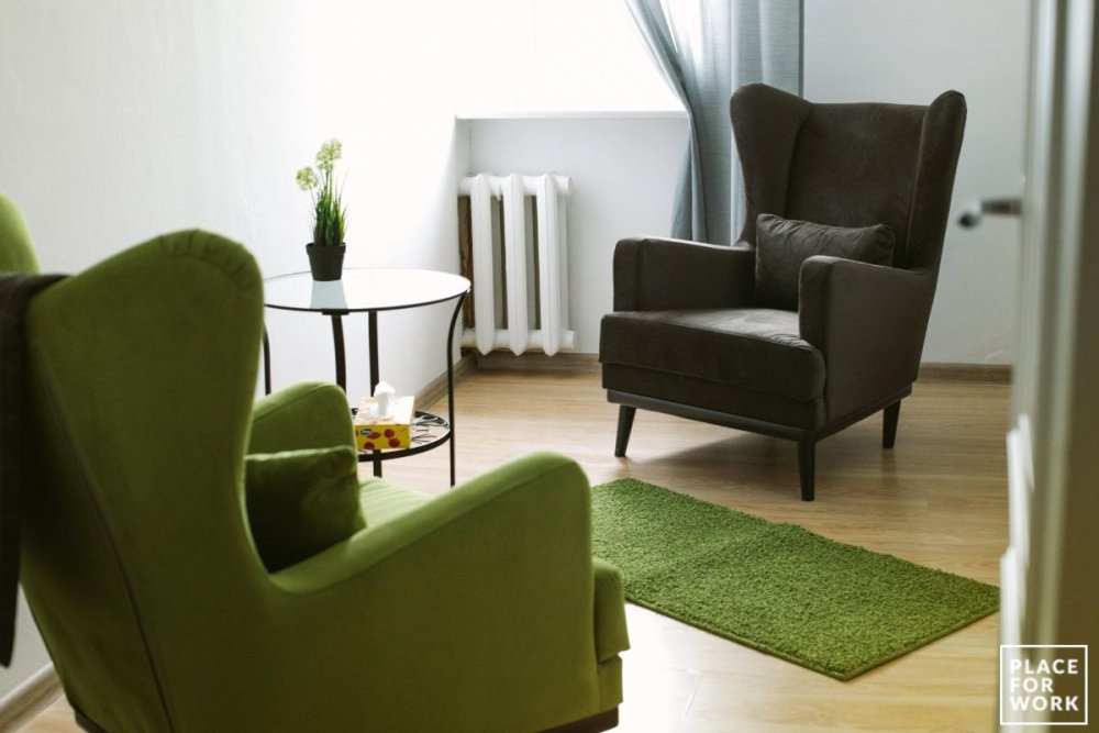 Зеленый в интерьере