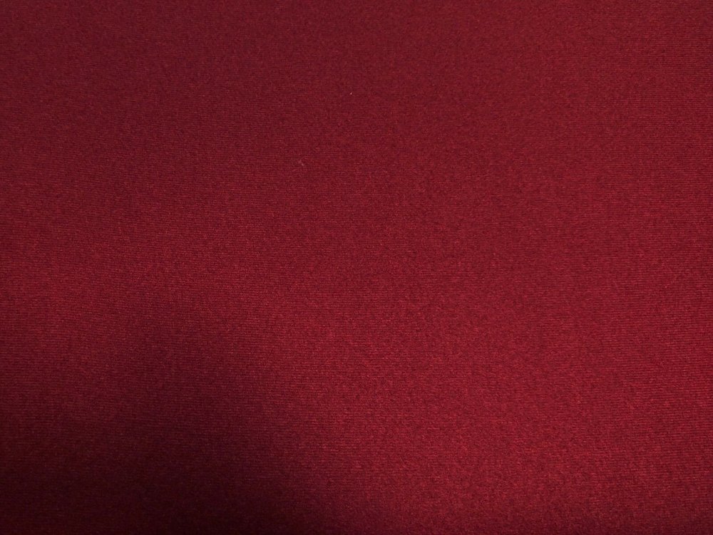 Темно красный фон