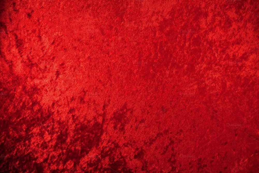 Красная бархатная стена