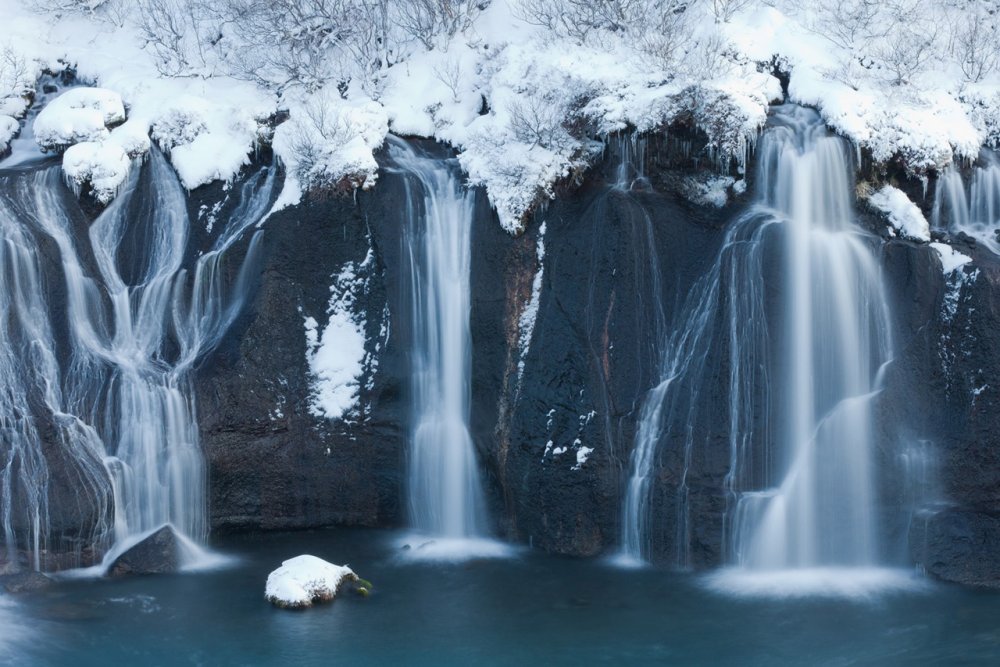 Водопад хрёйнфоссар