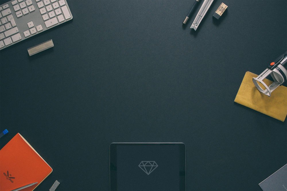 Письменный стол вид сверху